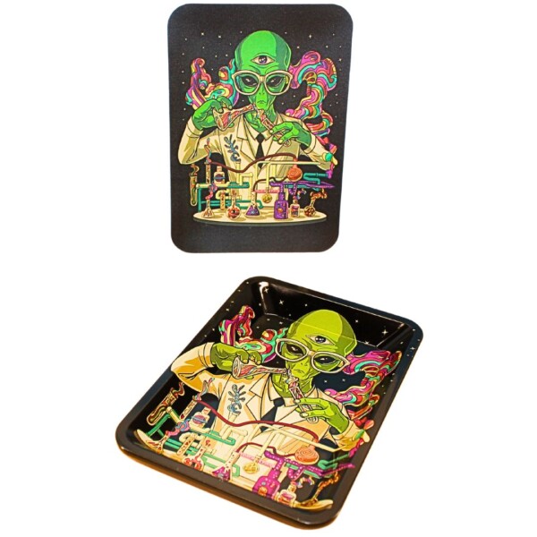 Magnet Top Small Metal Rolling Tray (Alien Scientist)